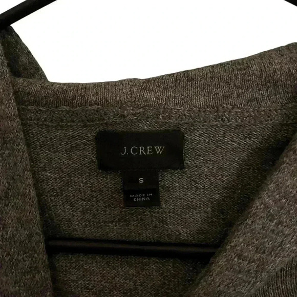 J. Crew Women’s Gray V-Neck Pullover Lightweight Sweater With Hood - Picture 3 of 3